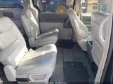 Chrysler Town & Country Touring 2A8HR54P38R836764 fotografie