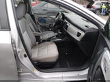 Toyota Corolla Le 2T1BURHE6FC336509 снимка