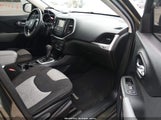 Jeep Cherokee Latitude 1C4PJMCB7EW243549 снимка