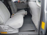 Toyota Sienna Le V6 5TDKK3DC7BS103747 снимка