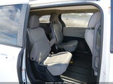 Toyota Sienna Le 5TDKRKEC1RS182623 photo