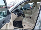 Volkswagen Tiguan S WVGBV7AX0GW604164 fotografie