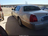 Lincoln Town Car Ultimate 1LNHM83W24Y666169 снимка