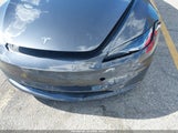Tesla Model 3 Long Range Rear-Wheel Drive/Standard Rear-Wheel Drive 5YJ3E1EAXSF970724 снимка