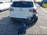 Jeep Compass Latitude 4X4 3C4NJDBN1ST603662 снимка