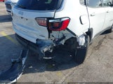 Jeep Compass Latitude 4X4 3C4NJDBN1ST603662 снимка