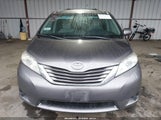 Toyota Sienna Le 8 Passenger 5TDKZ3DC5HS843057 снимка