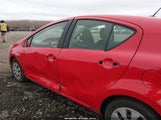 Toyota Prius C Three JTDKDTB31E1076558 снимка