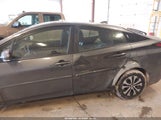 Toyota Prius Le JTDKARFUXK3078484 снимка