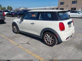 Mini Hardtop Cooper S WMWXP7C37H2A45929 photo