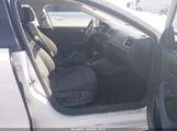 Volkswagen Jetta 2.0L S 3VW2K7AJ2BM053380 снимка