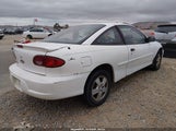 Chevrolet Cavalier 3G1JC1240YS104681 снимка
