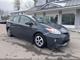 Toyota Prius Three JTDKN3DU7F1897443 снимка