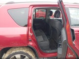 Jeep Compass Latitude 1C4NJDEB8DD222157 снимка