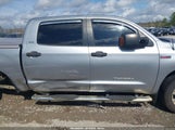 Toyota Tundra Grade 5.7L V8 5TFEY5F10DX133964 photo