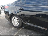 Kia Optima Ex 5XXGN4A71EG318993 fotografie