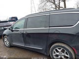 Chrysler Pacifica Touring-L 2C4RC1BG1HR785113 снимка