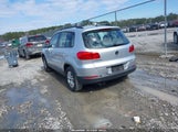 Volkswagen Tiguan S WVGAV7AXXGK000494 photo