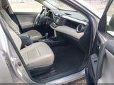 Toyota Rav4 Xle JTMWFREV6JD130005 снимка
