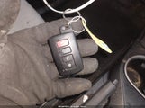 Toyota Rav4 Xle 2T3RFREV8JW851877 снимка