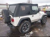 Jeep Wrangler Sport 1J4FA49S9YP805673 снимка