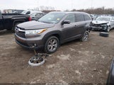 Toyota Highlander Xle V6 5TDJKRFHXFS131331 photo