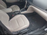 Hyundai Elantra Limited 5NPD84LF2HH085701 снимка