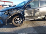 Toyota Rav4 Le JTMZFREV5HJ134183 снимка