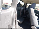 Nissan Frontier King Cab Sv 4X2 1N6ED1CLXRN663630 photo