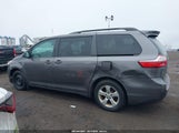 Toyota Sienna Le 8 Passenger 5TDKZ3DC9HS858810 снимка