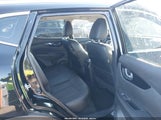 Nissan Rogue Sport Sl JN1BJ1CP9HW036270 fotografie