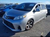 Toyota Sienna Le 05TDKZ3DC1JS94097 снимка