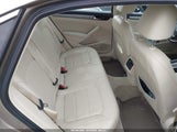 Volkswagen Passat 2.0L Tdi Se 1VWBV7A30FC019177 photo