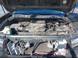 Toyota Tundra Grade 4.6L V8 5TFRM5F15CX048081 fotografie