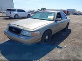 Ford Crown Victoria Standard 2FAFP73W63X154934 снимка
