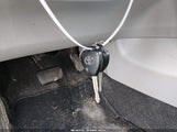 Toyota Corolla Le JTDBU4EE3B9129261 снимка