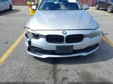 BMW 320I WBA8E1G58GNT99195 fotografie