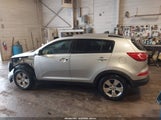 Kia Sportage Lx KNDPBCA2XB7164294 снимка
