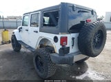 Jeep Wrangler Jk Unlimited Sahara 4X4 1C4HJWEG7JL923312 снимка