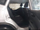Nissan Rogue Sport S JN1BJ1CR7JW259883 снимка