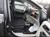 Chrysler Voyager Lx 2C4RC1CG4NR157203 снимка