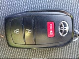 Toyota Prius Le JTDACAAU4S3057547 снимка