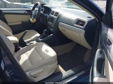 Volkswagen Jetta 2.0L Tdi 3VWLL7AJ1CM360414 снимка
