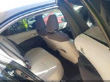 Toyota Corolla Le 5YFEPRAE3LP090464 снимка