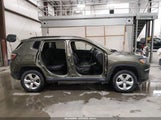 Jeep Compass Latitude 4X4 3C4NJDBBXJT116822 снимка