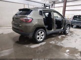 Jeep Compass Latitude 4X4 3C4NJDBBXJT116822 снимка