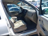 Mazda Tribute Es V6/Lx V6 4F2YU09111KM05356 снимка