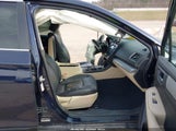 Subaru Outback 2.5I Premium 4S4BSADC3J3251460 снимка