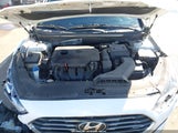 Hyundai Sonata Se 5NPE24AF8JH697044 снимка