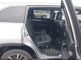 Toyota Highlander Xle 5TDJZRFH4JS553664 снимка